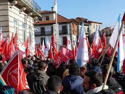 17-01-11 IndultoCarlosSerafinSubdelegacionPontevedra16.JPG